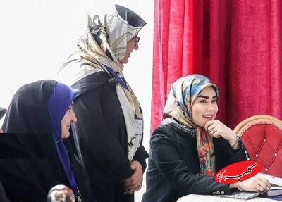  تصاویر جدید از آرزو احمدوند همسر سیدعباس عراقچی با حجابی متفاوت در یک مراسم رسمی - کلبه سرگرمی