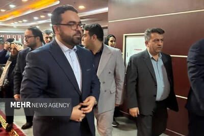  جشن یلدایی خانواده زندانیان پاکدشت برگزار شد
