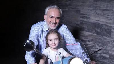  عکس شوکه کننده از مراسم عروسی پدر بیژن بنفشه خواه / آقا رضا چه خوشتیپ بود !
