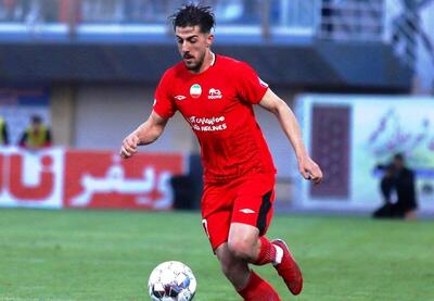 واکنش تندوتیز مدافع تراکتور به شادی کاظمیان؛ به جای دلقک بازی آدرس درست بده +عکس - پارس فوتبال