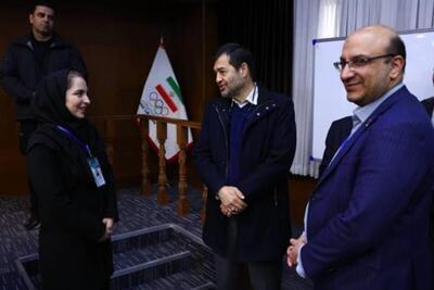 حضور وزیر ورزش در محل برگزاری انتخابات کمیسیون ورزشکاران کمیته ملی المپیک - پارس فوتبال