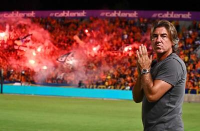 ساپینتو: همه استقلال را نشانه گرفته‌اند تا قهرمان نشود