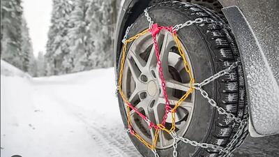 جریمه و بازگشت اجباری در انتظار رانندگان بی‌تجهیزات / بدون زنجیر چرخ راهی جاده نشوید