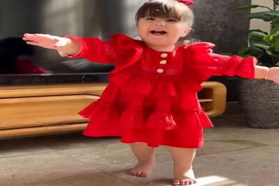  آواز محلی؛ دختربچه مثل گوجه گیلاسی گرد و قلمبه اس آذری میرقصه میخوای لپشو گاز بگیری