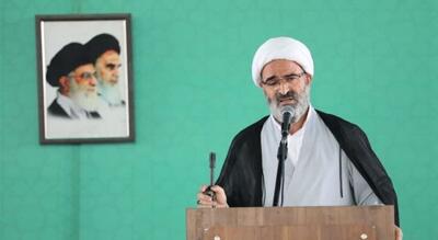  امام جمعه سمنان: عبور از مشکلات اقتصادی مستلزم واکاوی سه لایه بحران است