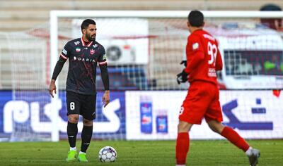 کنعانی‌ زادگان به رکورد ۱۵۰ بازی با پیراهن پرسپولیس رسید