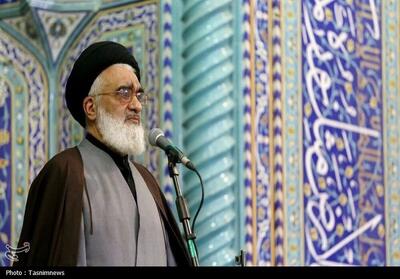 اقتصاد و معیشت مردم باید در صدر برنامه‌های توسعه‌ای کشور باشد - تسنیم