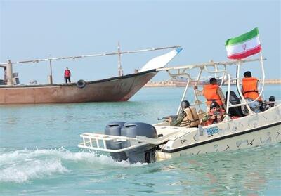 تردد شناورها در پی صدور هشدار دریایی در سواحل استان بوشهرممنوع شد - تسنیم