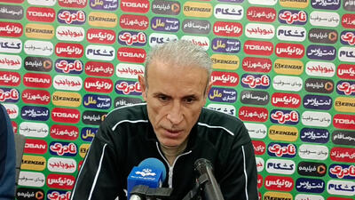 گل‌محمدی: کمیته انضباطی به رفتار مربی چادرملو ورود کند