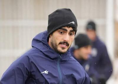 رفت و برگشت ستاره جوان به ایران برای آشتی (عکس)