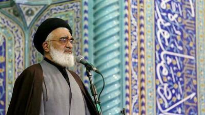  امام جمعه قم: بارش‌های اخیر تأثیر اقامه نماز باران است