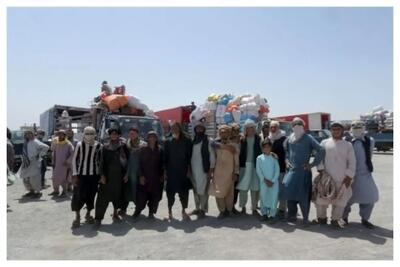 طالبان مهاجران غیرقانونی را از مرز ایران برگرداند