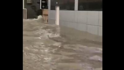  آب‌گرفتگی شدید معابر در دبی