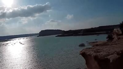 بزرگترین سد خاکی جزیره قشم سرریز شد