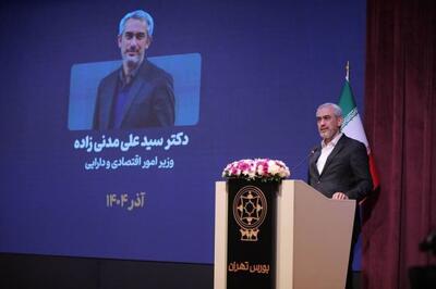 وزیر اقتصاد: دولت با جدیت در حال اصلاح مداخلات دستوری و تقویت نقش بازار سرمایه است/ قیمت‌گذاری دستوری معادل فساد و رانت در اقتصاد است