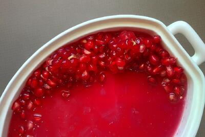  طرز تهیه تیرامیسو انار ، دسر یلدایی (با انار و بیسکوییت )