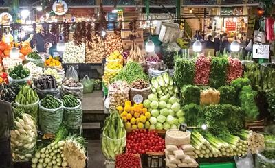 گران‌ترین شب سال؛ چرا قیمت‌ها پایین نمی‌آیند؟