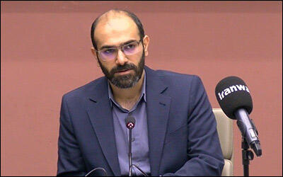 سال‌هاست دعوای گمرک و وزارت راه در مرزهای کشور حل نمی‌شود و ما از داشتن مدیریت واحد در مرزهایمان محروم هستیم/ دولت چهاردهم استانداران را هم به دعوای وزارت راه و گمرک در مرز وارد کرده و کار را بدتر کرده است