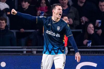 پرسپولیس روی ۲ مهاجم خارجی متمرکز شد