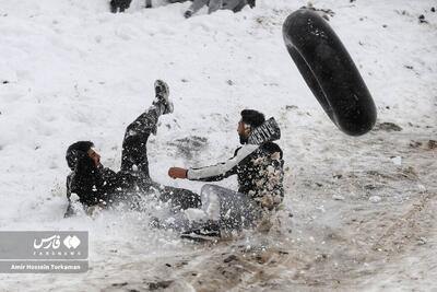 تصاویر: تیوب‌سواری در همدان