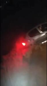 فقط یک متر با مرگ فاصله دارند! تصاویر نفسگیر از نجات سرنشینان خودرو در سیل طبس با تلاش امدادگران هلال احمر