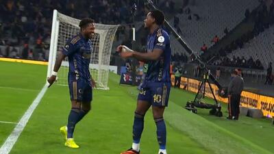 گل سوم فنرباغچه به ایوپ اسپور (جان دوران با پاس آسنسیو)