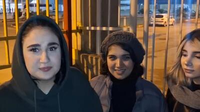 خوشحالی و صحبت های بانوان هوادار فولاد پس از برد مقابل چادرملو