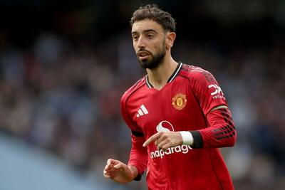 انتقاد تند ساها از کاپیتان منچستریونایتد: او تنبل است