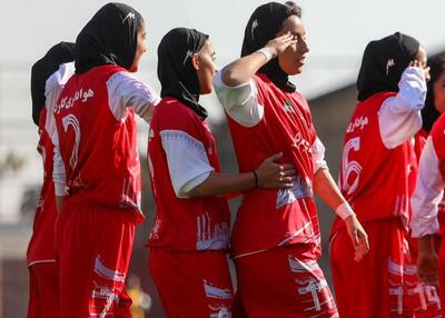 درگیری شدید و فیزیکی تیم بانوان پرسپولیس؛‌ کبودی چشم بعد از حمله با لگد + عکس