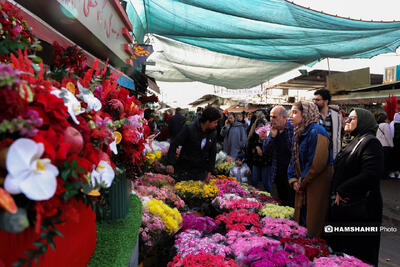  بازار گل در آستانه شب یلدا