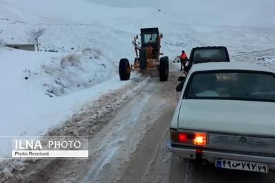 بارش برف در جاده‌های ۴ استان کشور