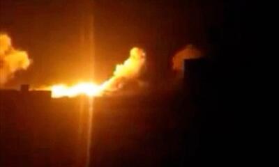  بمباران بیابان‌های سوریه توسط ائتلاف آمریکایی + فیلم