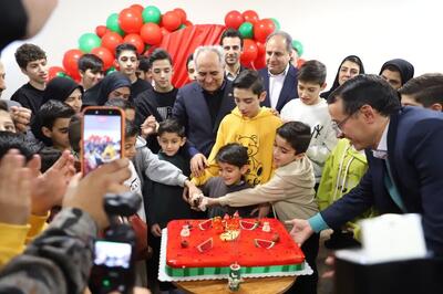  یلدای همدلی استاندار و مدیرکل آموزش و پرورش آذربایجان شرقی در کنار کودکان بدسرپرست