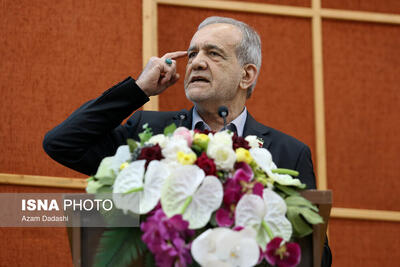 پزشکیان: به دنبال اصلاح شبکه‌های اصلی و نیمه‌اصلی در حمل‌ونقل هستیم