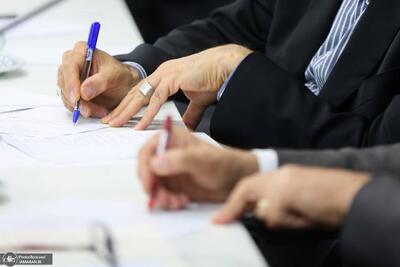  علی لاریجانی درگذشت اشرف بروجردی را تسلیت گفت + متن پیام به علاءالدین بروجردی