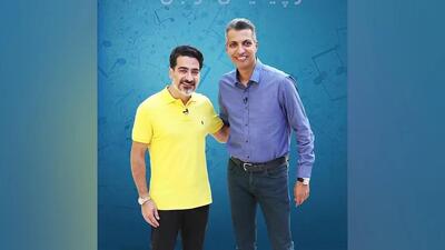 ببینید | آمدم همایون را ماچ کنم و بروم / لحظاتی جالب از حضور عادل فردوسی‌پور در رونمایی از آخرین آلبوم استاد محمدرضا شجریان