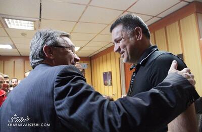 خبرورزشی‌گردی| علی دایی: نمایشگاه برگزار کنید تا یک عده دوباره تیم پیدا کنند/ جنس تولیدی من بنجل نیست