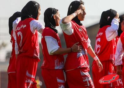 درگیری شدید و فیزیکی تیم بانوان پرسپولیس؛‌ کبودی چشم بعد از حمله با لگد + عکس - کلبه سرگرمی