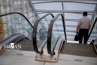 ۳۲ یونیت پله برقی در پل‌های عابر پیاده تهران نصب شد