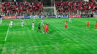 محرومیت یک جلسه ای هواداران تراکتور تایید شد - پارس فوتبال