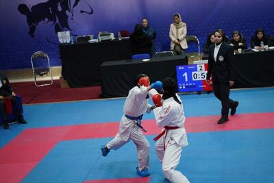 معرفی نفرات برتر مسابقات کاراته قهرمانی کشور بانوان - پارس فوتبال