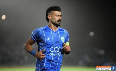 کلیپ ؛ تیپ رامین رضاییان در جشن باشگاه استقلال