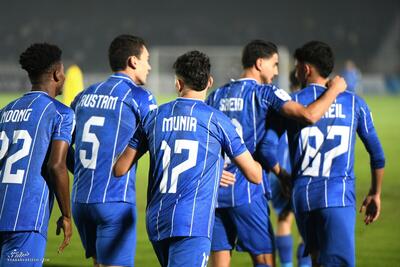 حدود ۶۲,۰۰۰,۰۰۰,۰۰۰ تومان پاداش در دسترس استقلال - پارس فوتبال