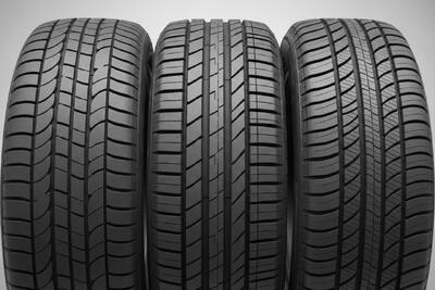 مقایسه لاستیک ایرانی، چینی و کره‌ای برای خودروهای داخلی | بررسی تخصصی شجاع تایر - پدال