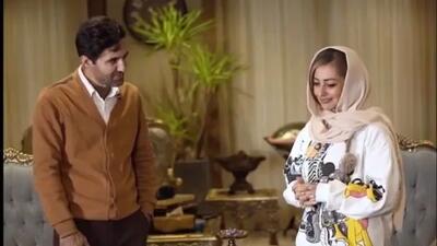  فیلم/آماده شدن برای شب یلدا به سبک نفیسه روشن، همراه با حال و هوای نوستالژی/ کرسی ایرانی با یاد خاطرات خونه مادربزرگ...!