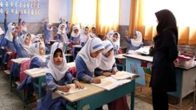 مدرسه هست، معلم هست؛ یادگیری نیست!/ زنگ خطر افت تحصیلی به صدا درآمد