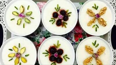  طرز تهیه فرنی نارگیلی خانگی؛ دسری ساده برای دورهمی‌ های شب یلدایی