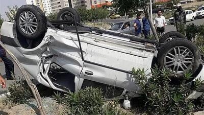 فیلم لحظه مچاله شدن خودرو ال 90 و پژو 206 در شاخ به شاخ وحشتناک