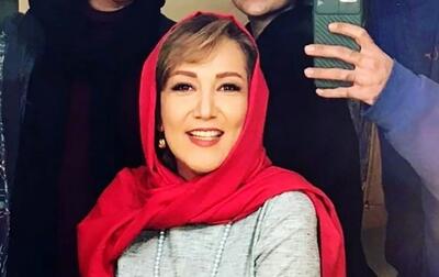 سفر در زمان؛ چهرۀ «پانته‌آ بهرام» در پشت‌صحنۀ اولین سریالش در کنار «محمدعلی کشاورز»