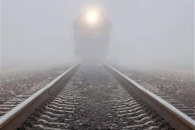 آخرین اخبار از قطار شهری گلبهار ـ مشهد | پاکات مناقصات روسازی بازگشایی شده است (۲۹ آذر ۱۴۰۴)